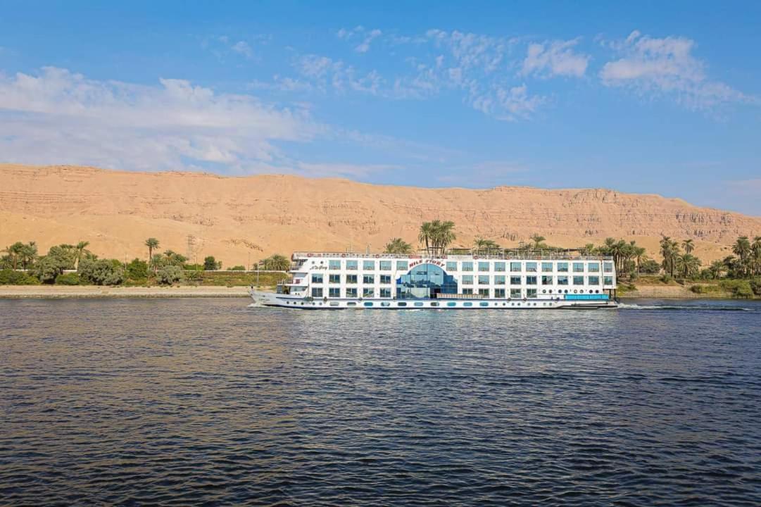 M/S Nephtis Nile Cruise Hotel Luxor Esterno foto